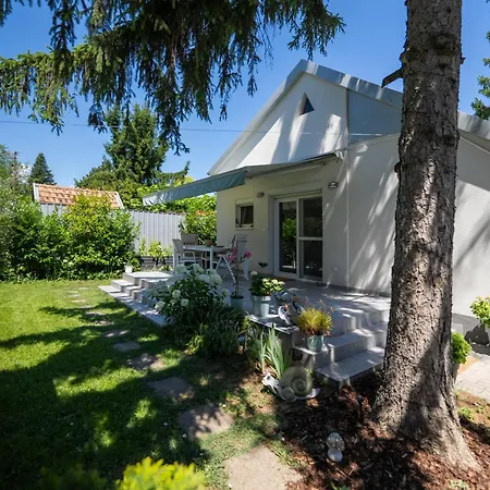 Vilagos Kert Oliva House Steam Balatonvilagos
